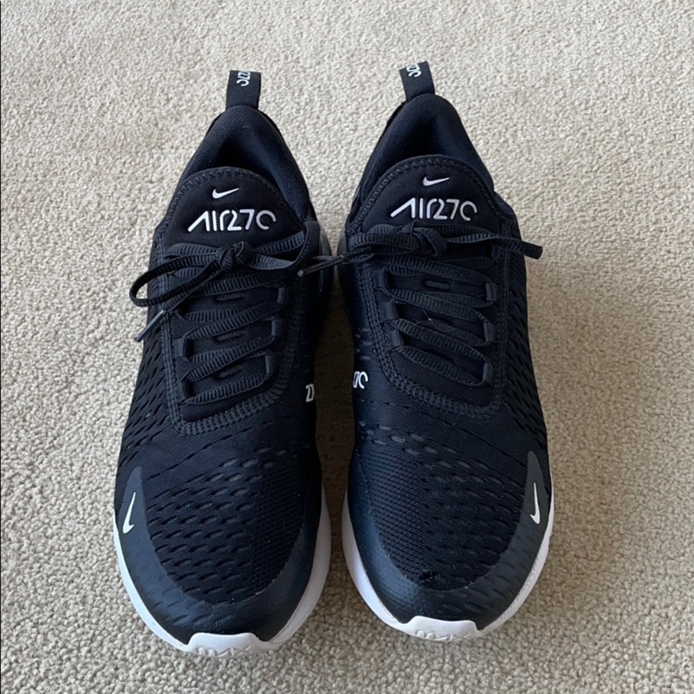 Women’s Nike Air Max 270 Premium sneakers